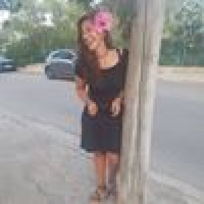 Adaya  zoekt een Studio in Den Haag