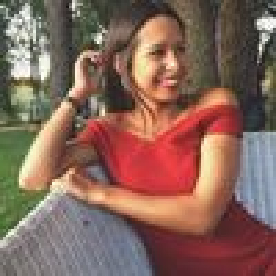 Daniela Lopes is looking for an Apartment in Den Haag