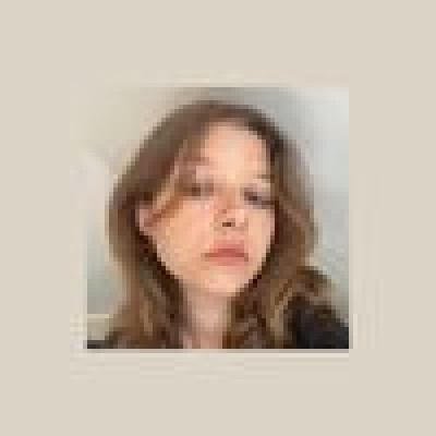 Marell  is looking for a Room / Studio / Apartment / Rental Property in Den Haag