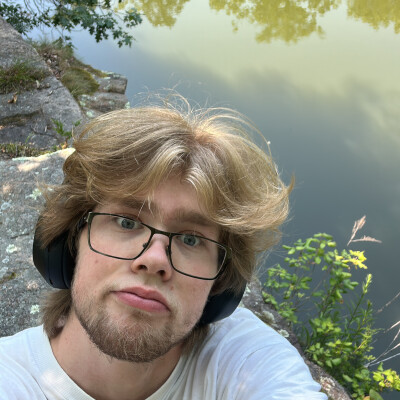 Jim zoekt een Kamer / Studio / Appartement in Den Haag