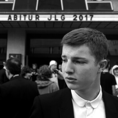 Joe is looking for a Room / Studio / Apartment in Den Haag