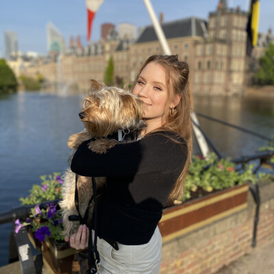 Paulina  zoekt een Appartement in Den Haag