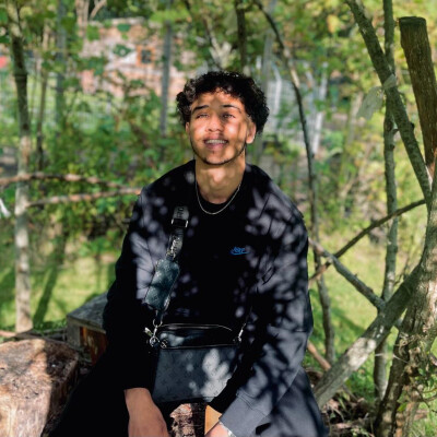 Adnane  zoekt een Kamer / Studio in Den Haag