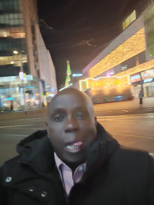 Joseph Mavindu Mutunga zoekt een Kamer / Studio / Appartement in Den Haag