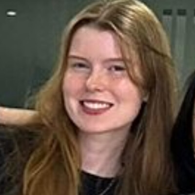Fay is looking for a Room / Studio / Apartment in Den Haag