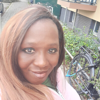 Erginia  zoekt een Studio / Appartement / Huurwoning in Den Haag